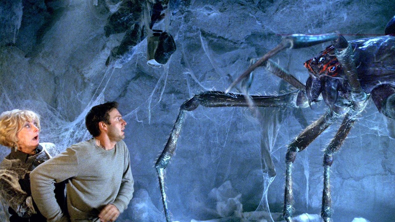 Streaming-Tipp: In diesem Monster-Kultfilm erwarten euch Grusel, Spaß & eine 18-jährige Scarlett Johansson
