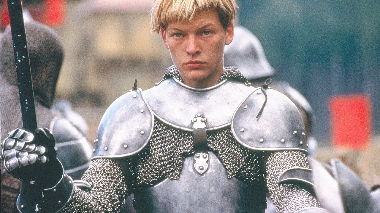 Milla Jovovich als Jeanne d'Arc.