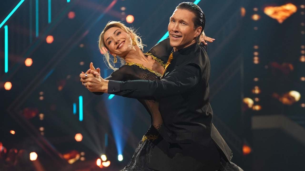 Anna-Carina Woitschack und Evgeny Vinokurov in Show 7