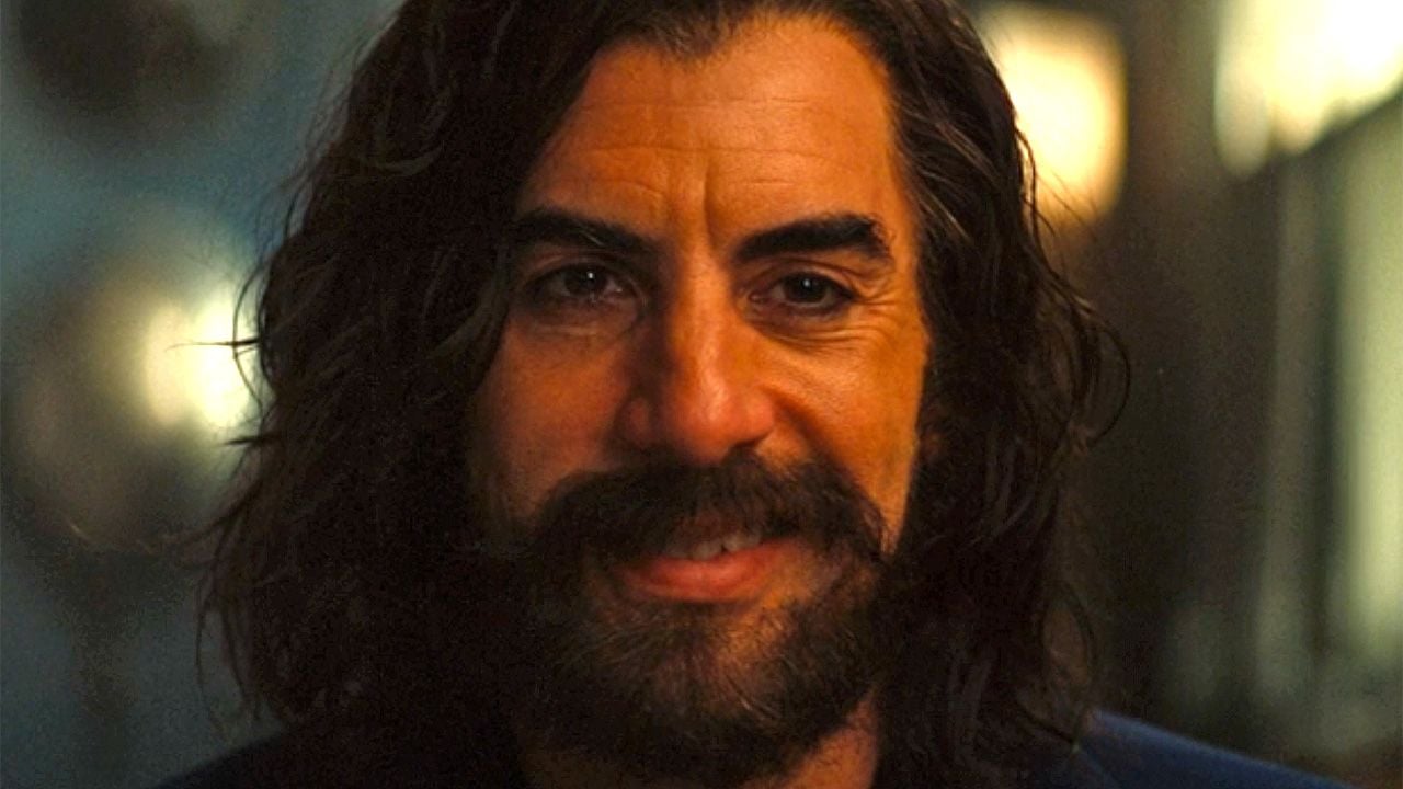 Mephisto (Sacha Baron Cohen) in