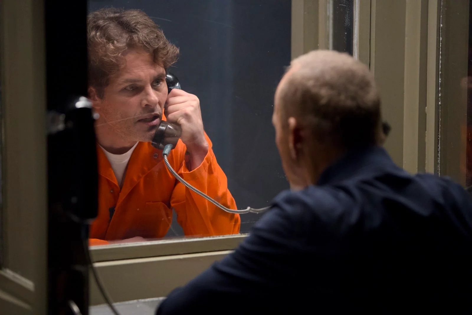 Diesmal muss Knox nicht seinen eigenen Mord verwischen, sondern den seines Sohnes Miles (James Marsden). 