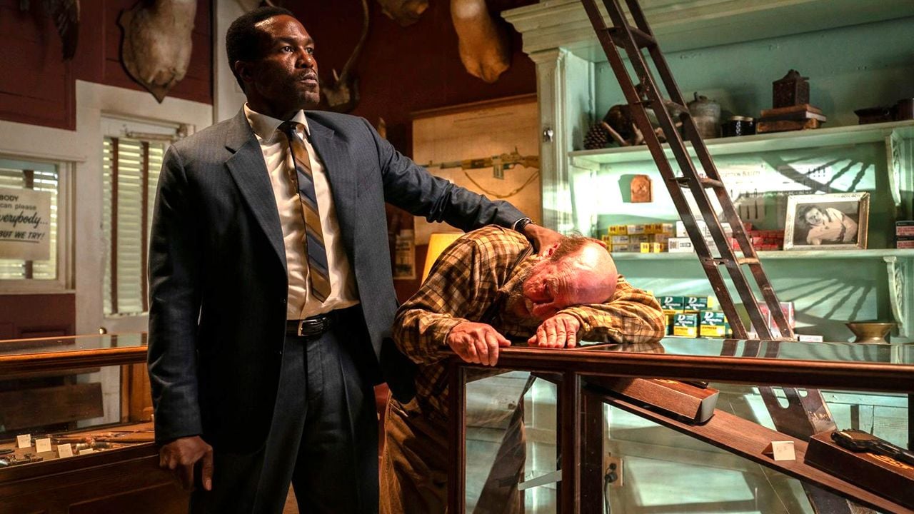 Auch Wayne Strider (Yahya Abdul-Mateen II) kann austeilen.
