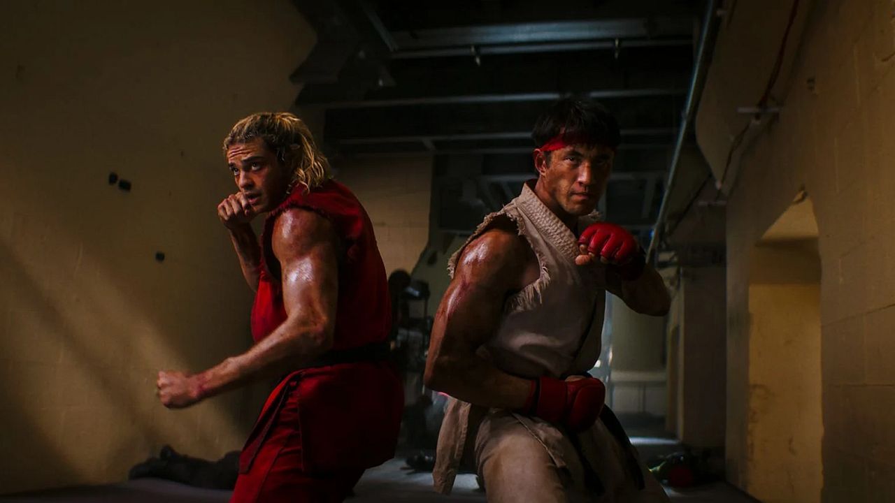 Die bis ins Detail stimmig nachgebildeten Kostüme aus „Street Fighter“ sehen richtig gut aus.