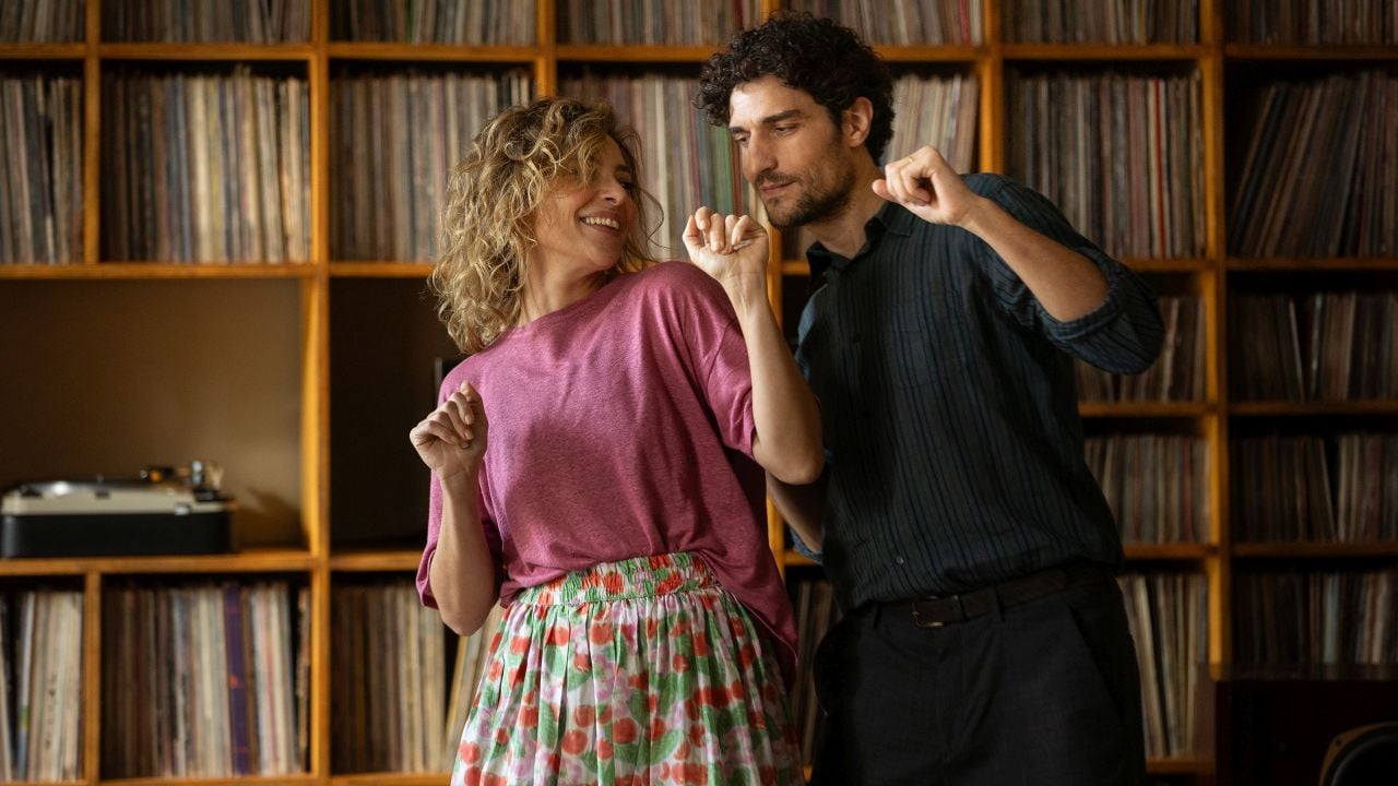 Matteo (Louis Garrel) und Greta (Jasmine Trinca) sind offensichtlich füreinander bestimmt, aber das Leben funkt immer wieder dazwischen. 