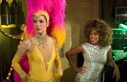 Miss Undercover Nackt