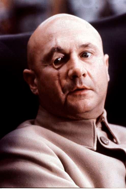 Bild zu Donald Pleasence - James Bond 007 - Man lebt nur zweimal : Bild ...