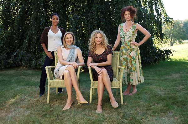 Bild Zu Debra Messing The Women Bild Annette Bening Debra Messing