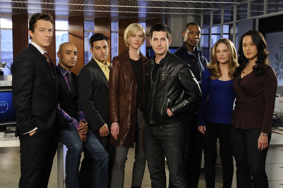 Lauren lee smith the listener