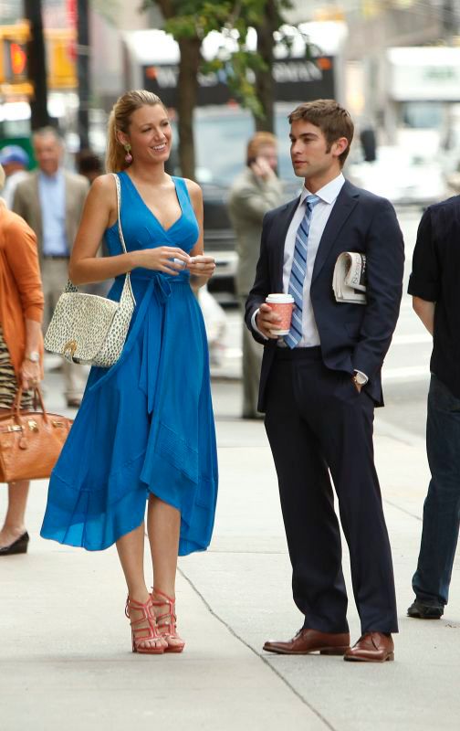 Blake Lively blaues Kleid