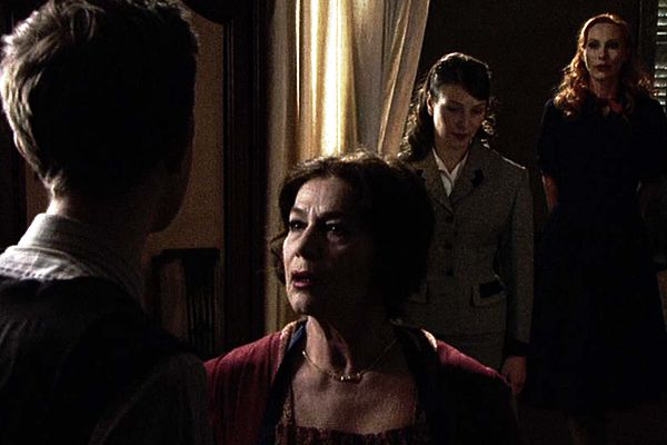 Bild zu Andrea Sawatzki Bild Pascal Kané, Sophie Le Tellier, Andrea