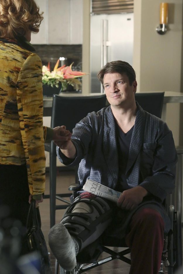 Bild zu Nathan Fillion Castle Bild Nathan Fillion, Susan Sullivan Foto 346 von 738
