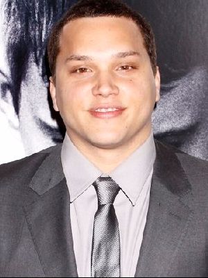 Michael Riva Bild zu Michael Rivera - Kinoposter Michael Rivera - Foto 0 von 1 ...