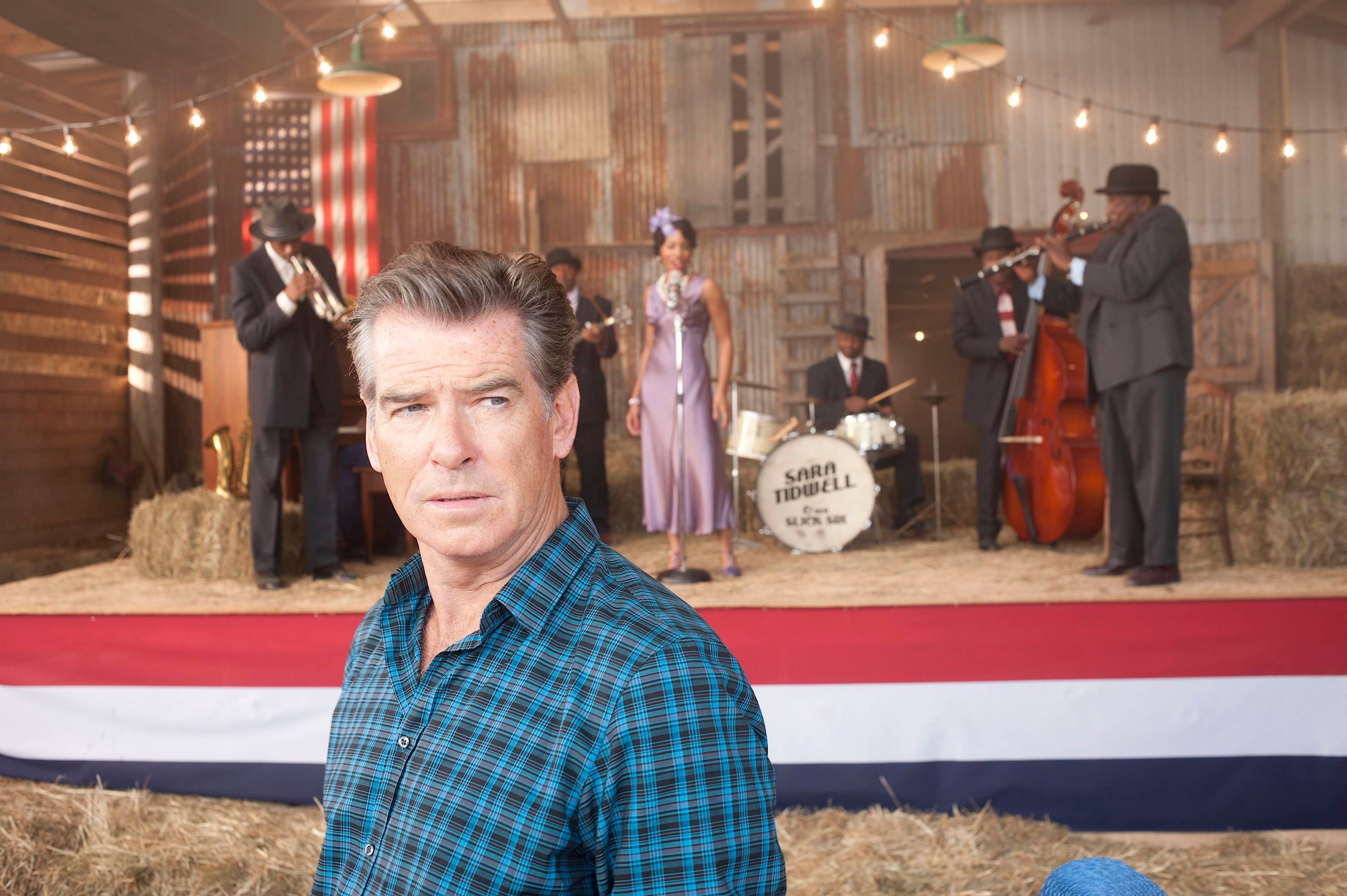 Bild zu Pierce Brosnan Bild Pierce Brosnan Foto 244 von 369