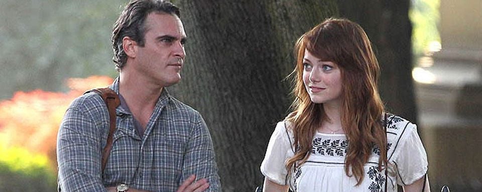 Im ersten Trailer zu Woody Allens "Irrational Man" hilft Emma Stone