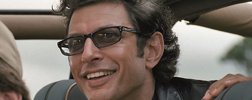 Zum Jurassic Park Jubilaum Riesige Jeff Goldblum Statue In London Enthullt Kino News Filmstarts De