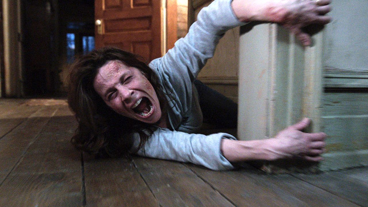 Heute Abend im TV: Einer der gruseligsten Horrorfilme der letzten 10 Jahre – sogar Filmkritiker wurden zu Angsthasen!