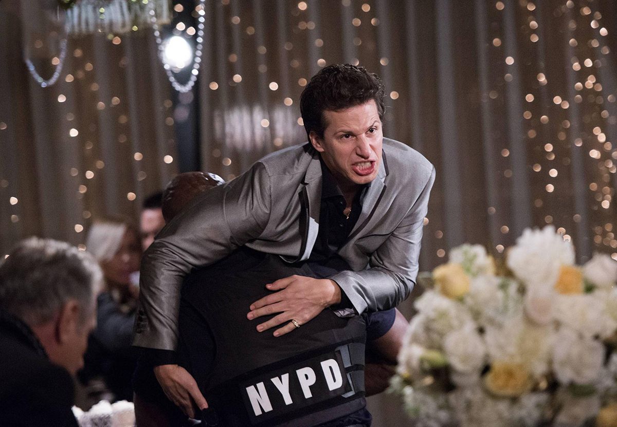 Brooklyn Nine-Nine: Bild Andy Samberg - 459 Von 577 - FILMSTARTS.de