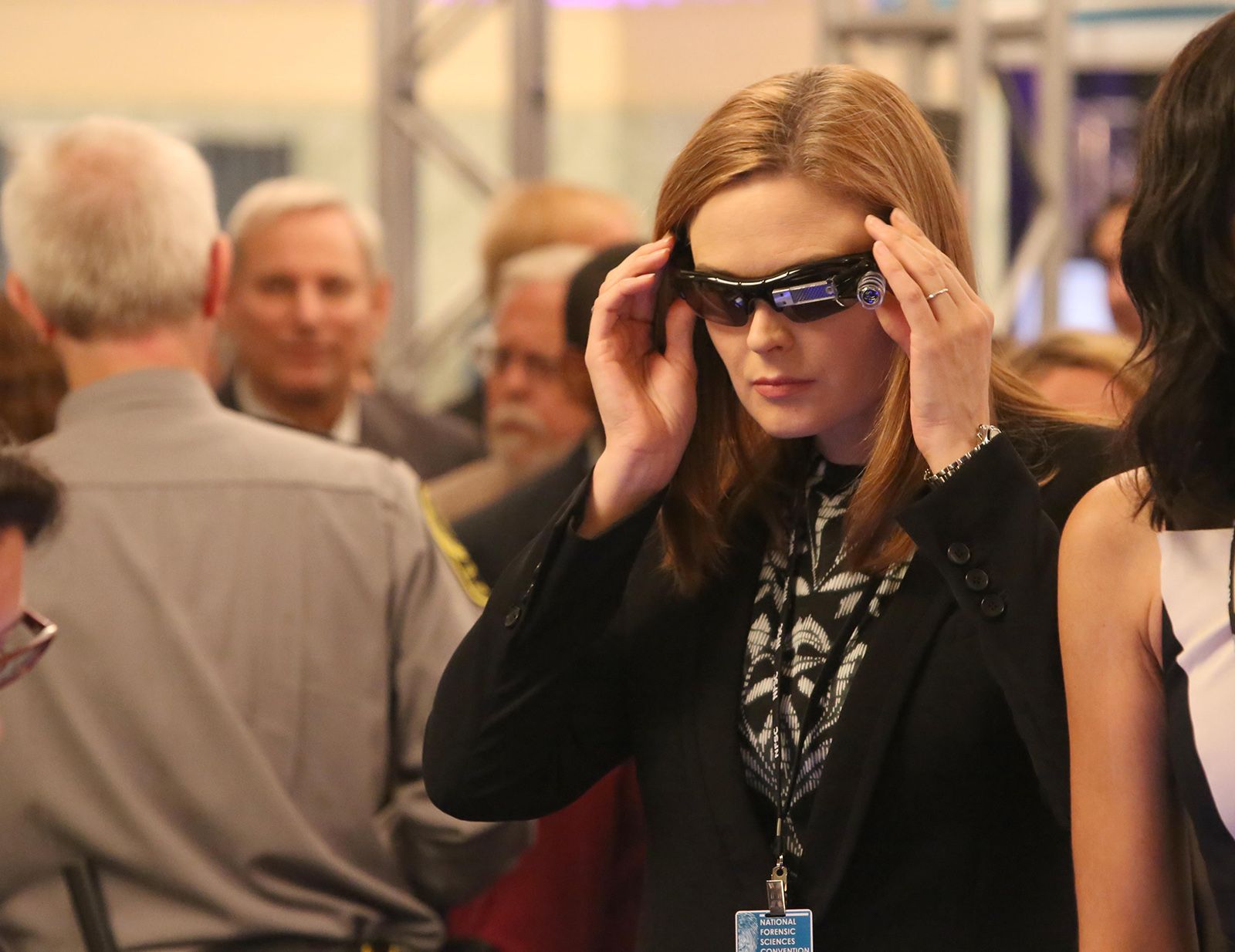 Bones Die Knochenjägerin Bild Emily Deschanel 198 von 599 FILMSTARTS.de