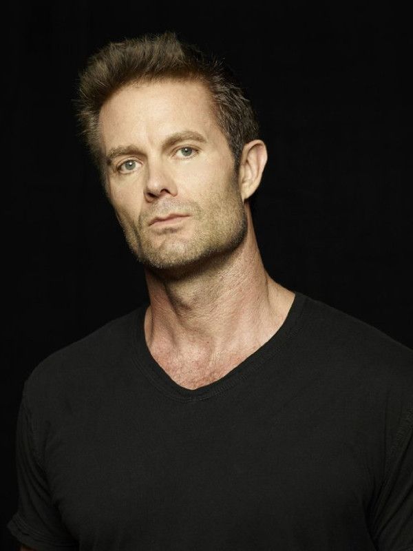 Filme Und Serien Von Garret Dillahunt Bild zu Garret Dillahunt - Kinoposter Garret Dillahunt - Foto 44 von