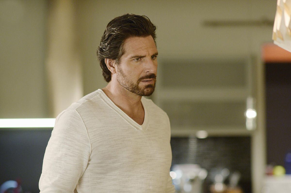 Bild zu Ed Quinn Mistresses (US) (2013) Bild Ed Quinn Foto 6 von