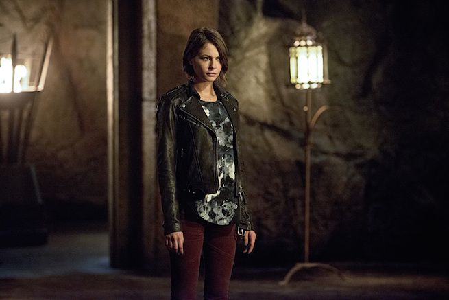 Filme Und Serien Von Willa Holland Arrow: Arrow : Bild Willa Holland - 652 von 1200 - FILMSTARTS.de