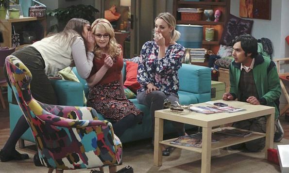 Bild zu Kaley Cuoco - The Big Bang Theory : Bild Melissa Rauch, Mayim ...