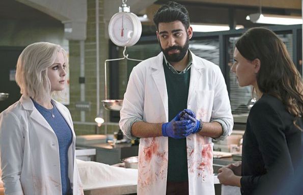 Filme Und Serien Von Rose Mciver Bild zu Rose McIver - Bild Aly Michalka, Rahul Kohli, Rose McIver