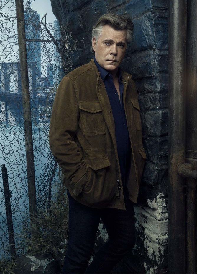 Shades Of Blue: Bild Ray Liotta - 138 Von 245 - Filmstarts.De