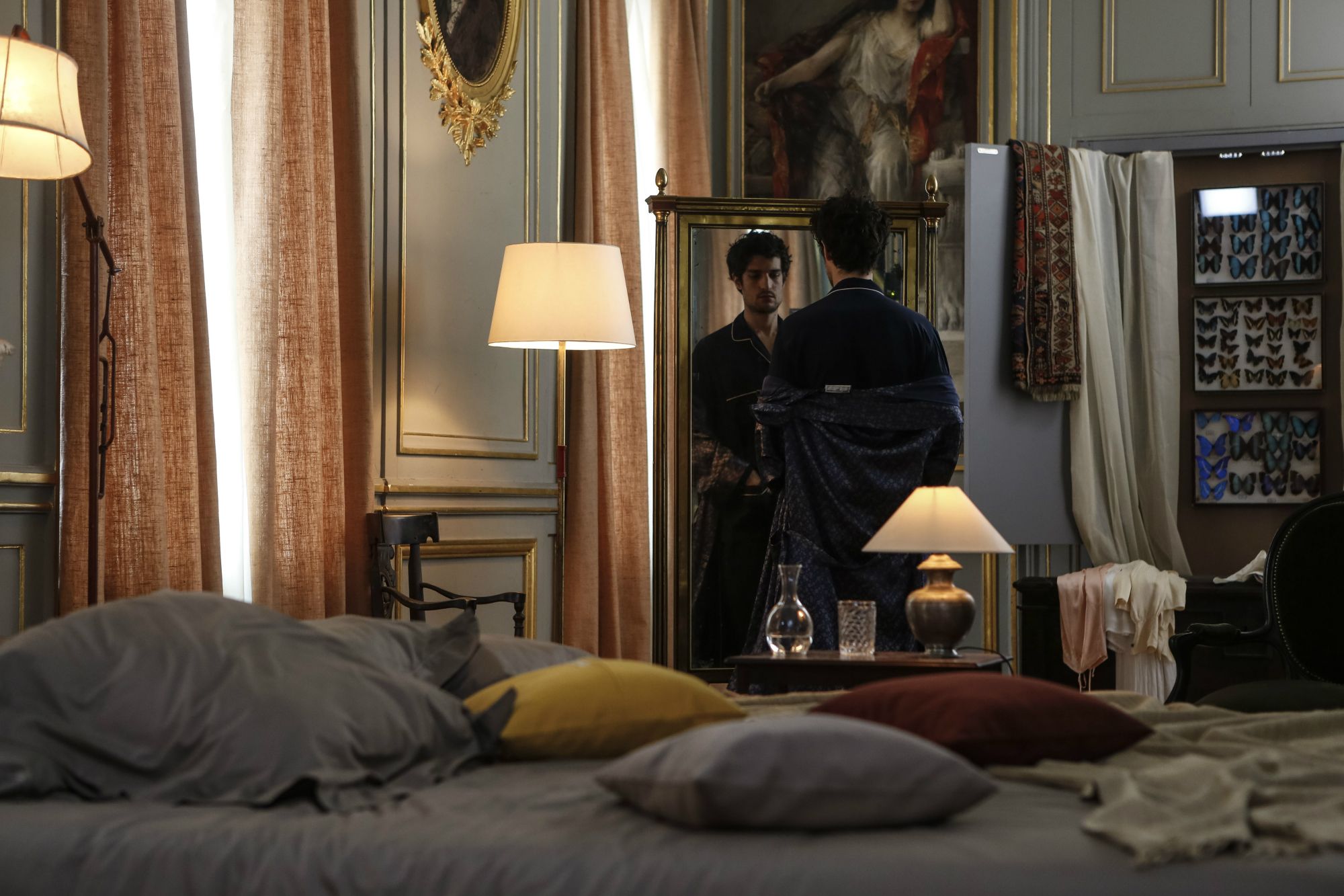 Foto zum Film Falsche Vertraulichkeiten Bild 6 auf 11 FILMSTARTS.de