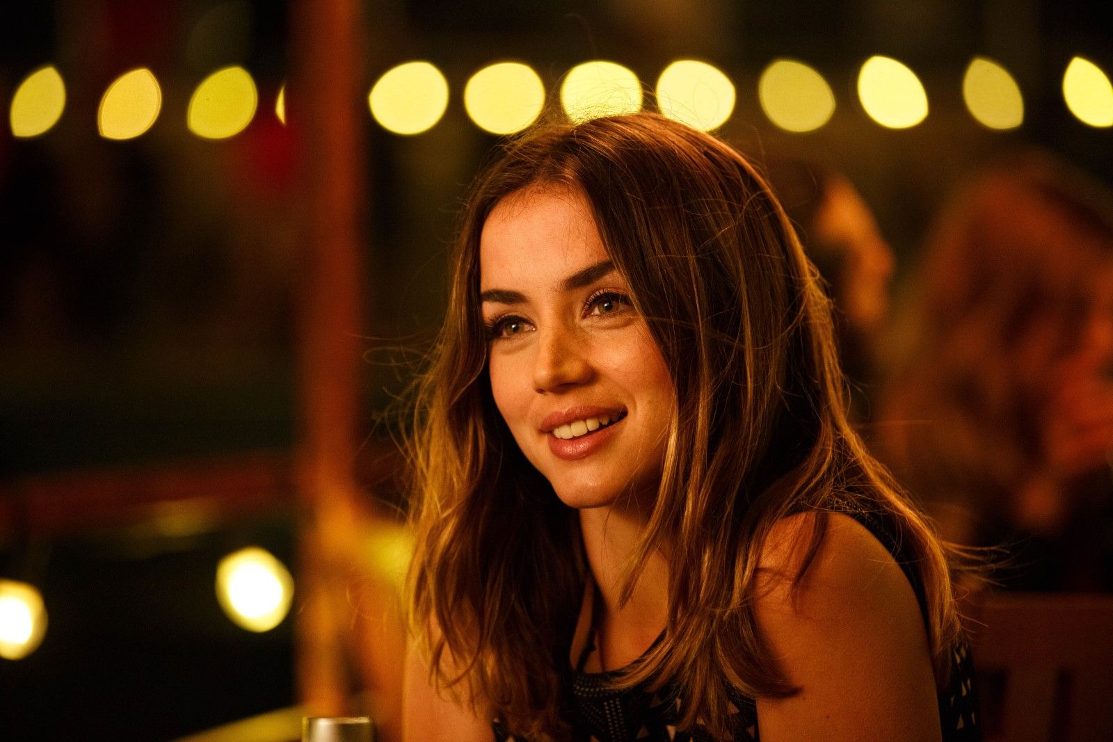 Bild zu Ana de Armas - Overdrive : Bild Ana de Armas - Foto 76 von 106