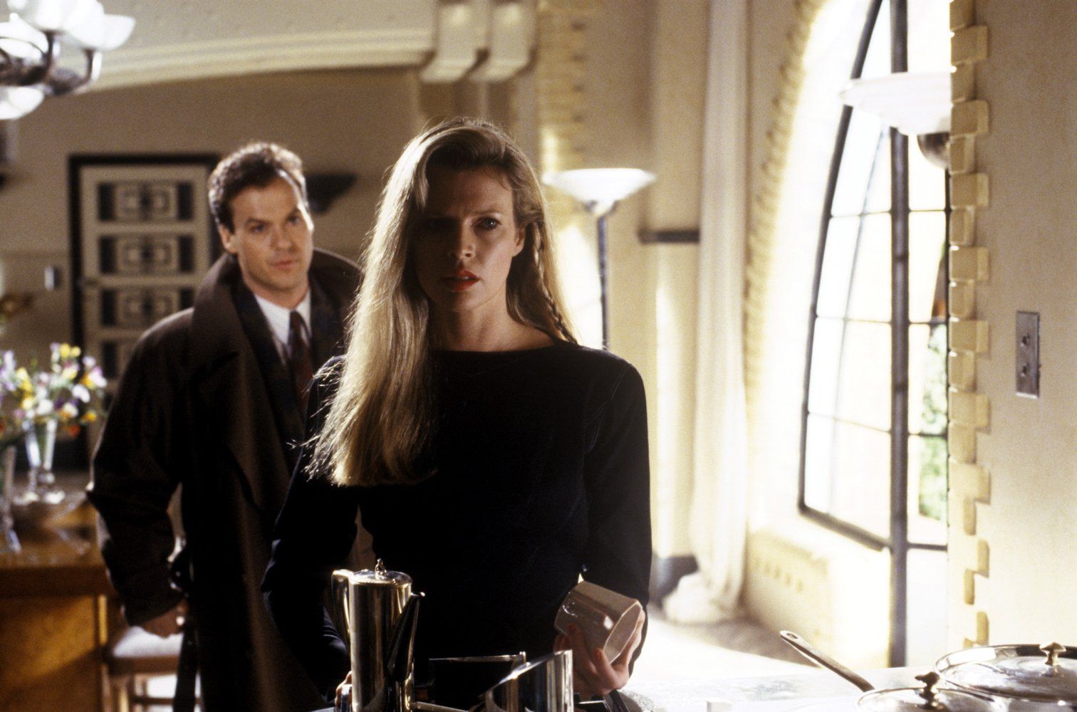 Bild zu Kim Basinger - Batman : Bild Michael Keaton, Kim Basinger ...