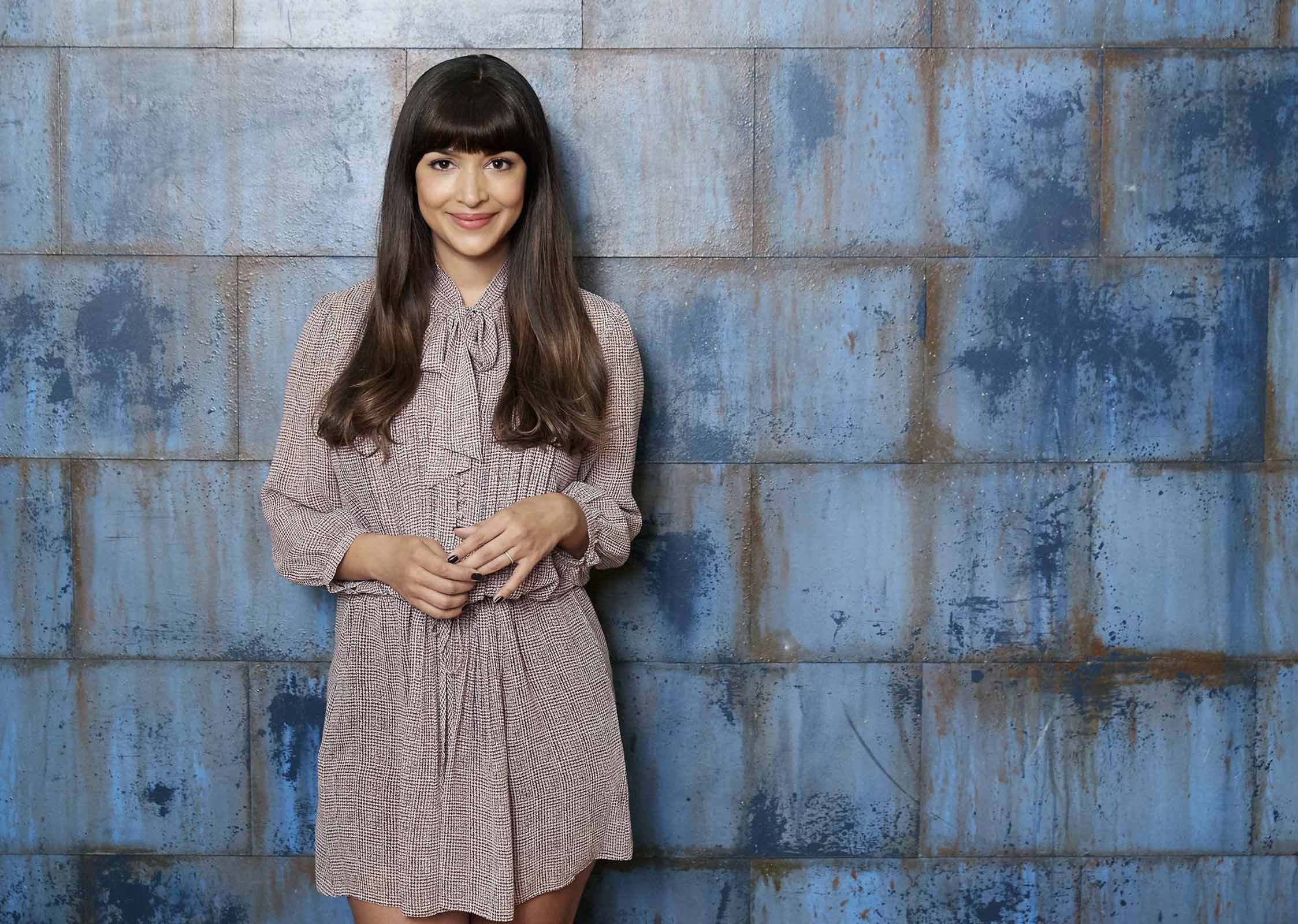 New Girl Bild Hannah Simone 26 Von 755 Filmstarts De