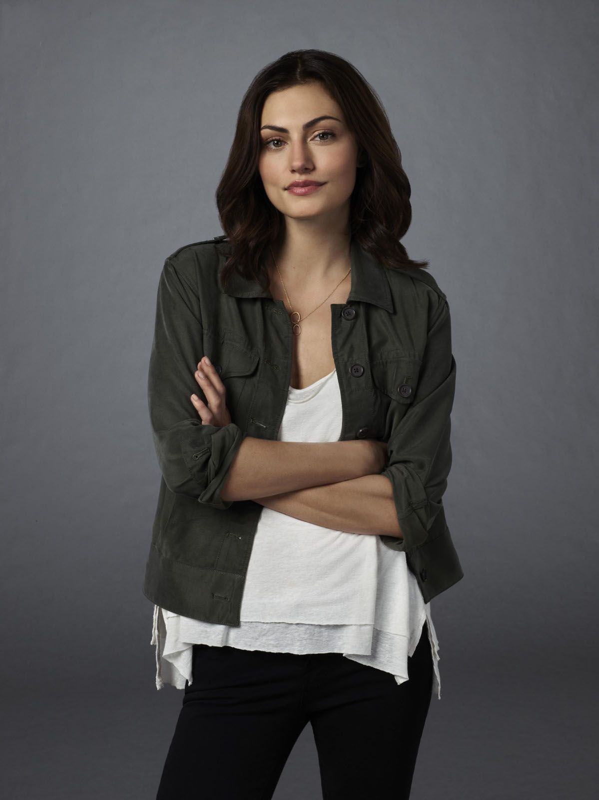 Filme Und Serien Von Phoebe Tonkin Bild zu Phoebe Tonkin - Bild Phoebe Tonkin - Foto 5 von 242 - FILMSTARTS.de