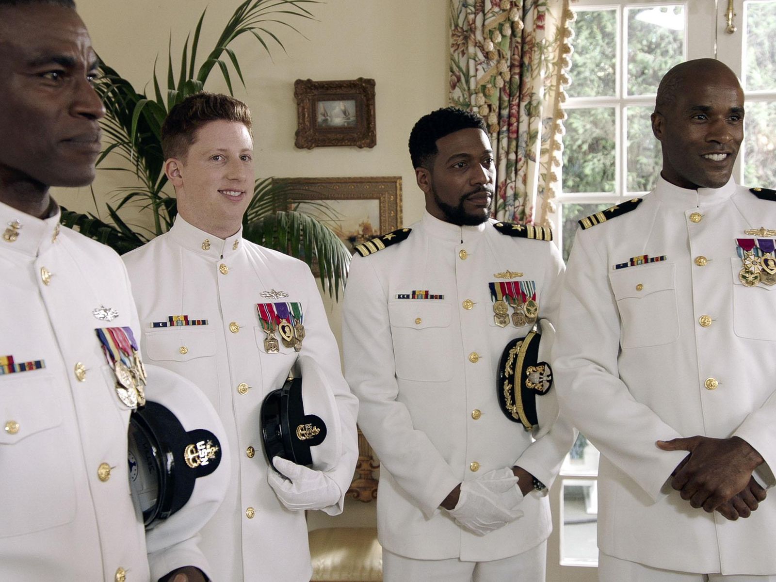 Bild zu Charles Parnell The Last Ship Bild Kevin Michael Martin, Jocko Sims, Charles Parnell Bild zu Charles Parnell The Last Ship Bild Kevin Michael Martin, Jocko Sims, Charles Parnell