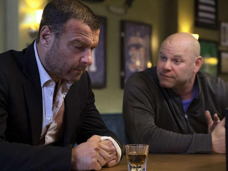 Bild zu Domenick Lombardozzi Ray Donovan Bild Domenick Lombardozzi