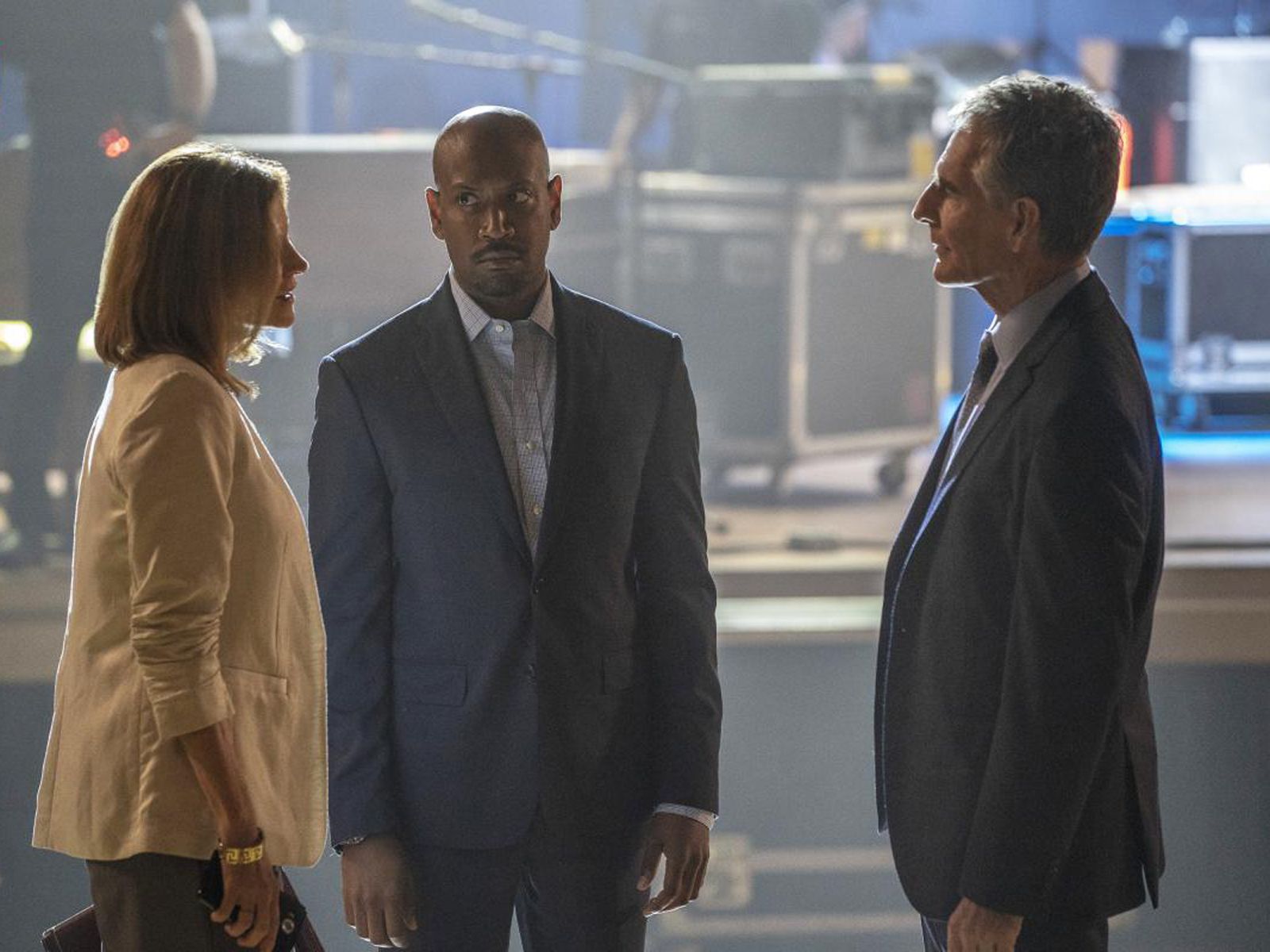 Navy Cis New Orleans Am Rande Des Abgrunds Navy CIS: New Orleans: Bild Bryan Clark, Melinda McGraw, Scott Bakula