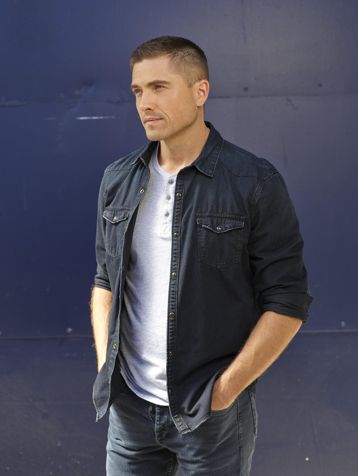 The Rookie Bild Eric Winter 233 von 251 FILMSTARTS.de