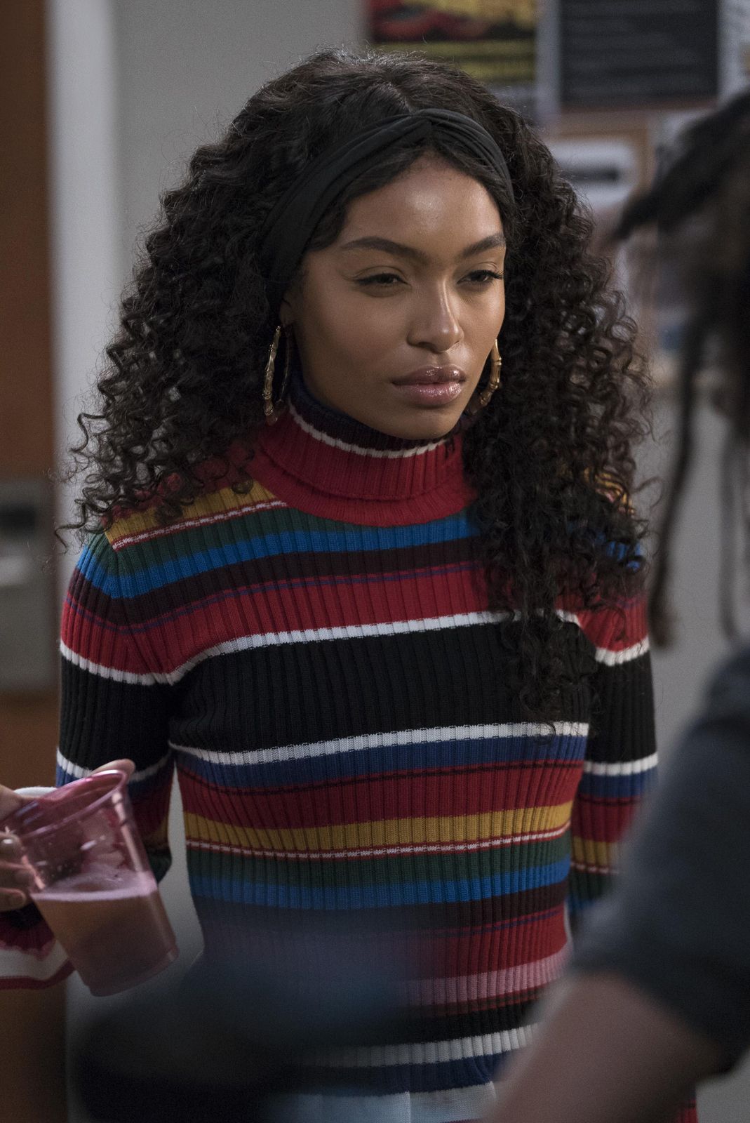 Grown Ish Grown Ish Bild Yara Shahidi 179 Von 245 Filmstartsde