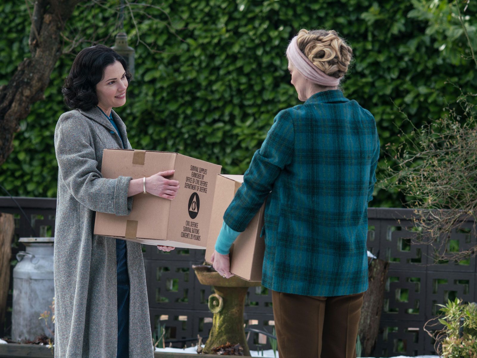 Project Blue Book Project Blue Book Bild Laura Mennell 56 von 71 FILMSTARTS.de