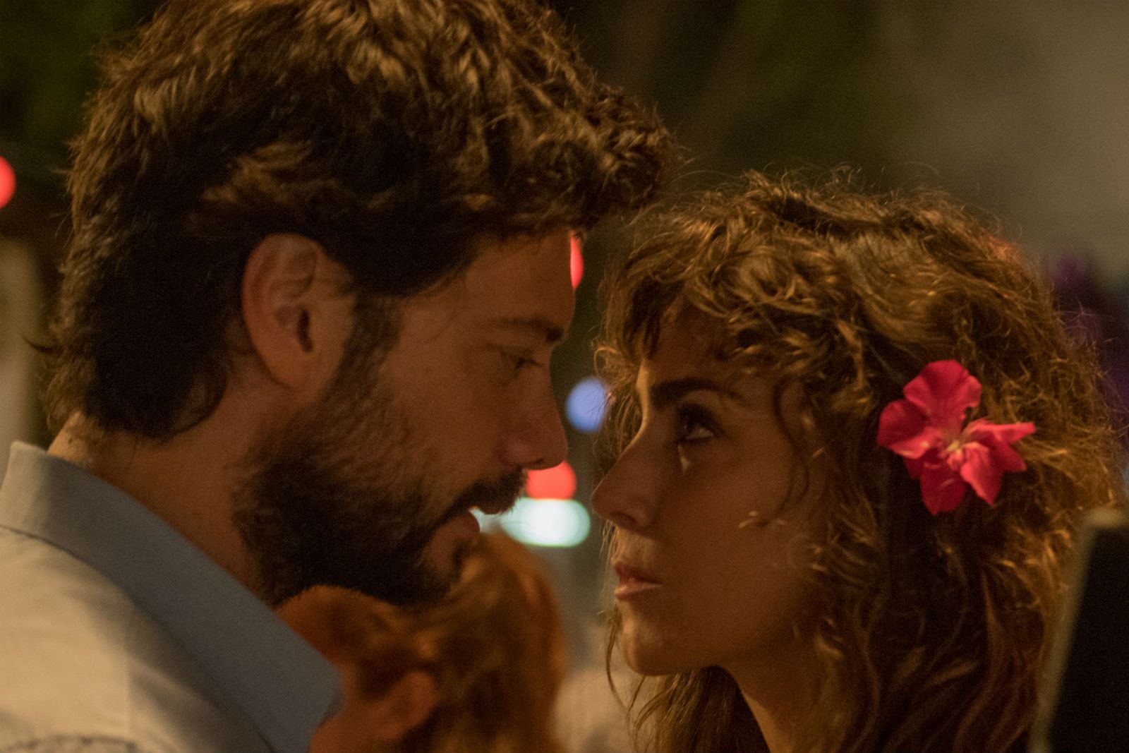 Filme Und Serien Von álvaro Morte Bild zu Álvaro Morte - The Pier - Die fremde Seite der Liebe : Bild