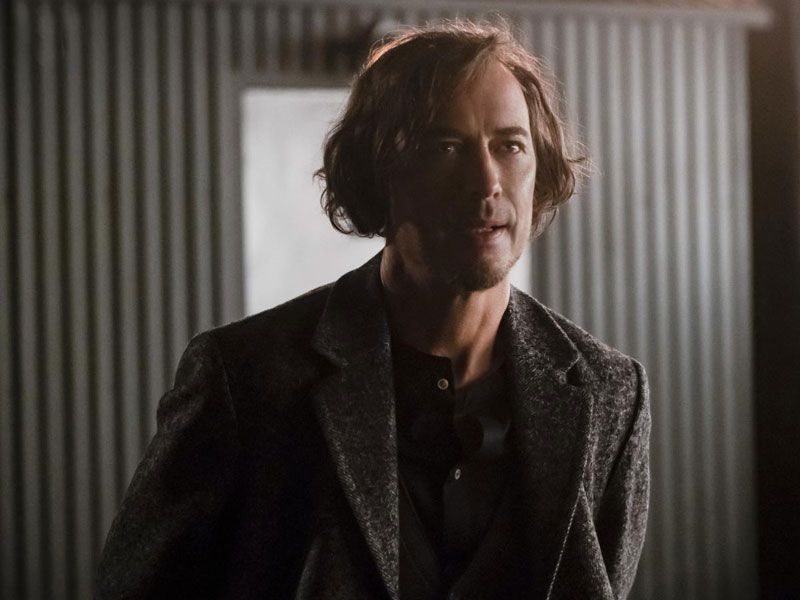 Filme Und Serien Von Tom Cavanagh Bild zu Tom Cavanagh - The Flash : Bild Tom Cavanagh - Foto 19 von 117