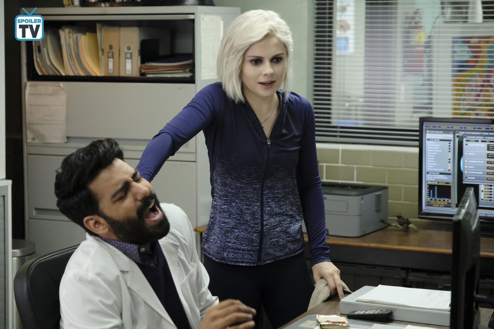 Bild zu Rahul Kohli Bild Rahul Kohli, Rose McIver Foto