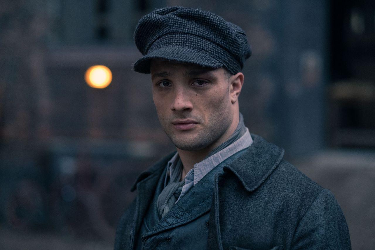 Peaky Blinders - Gangs Of Birmingham: Bild Cosmo Jarvis - 24 von 109