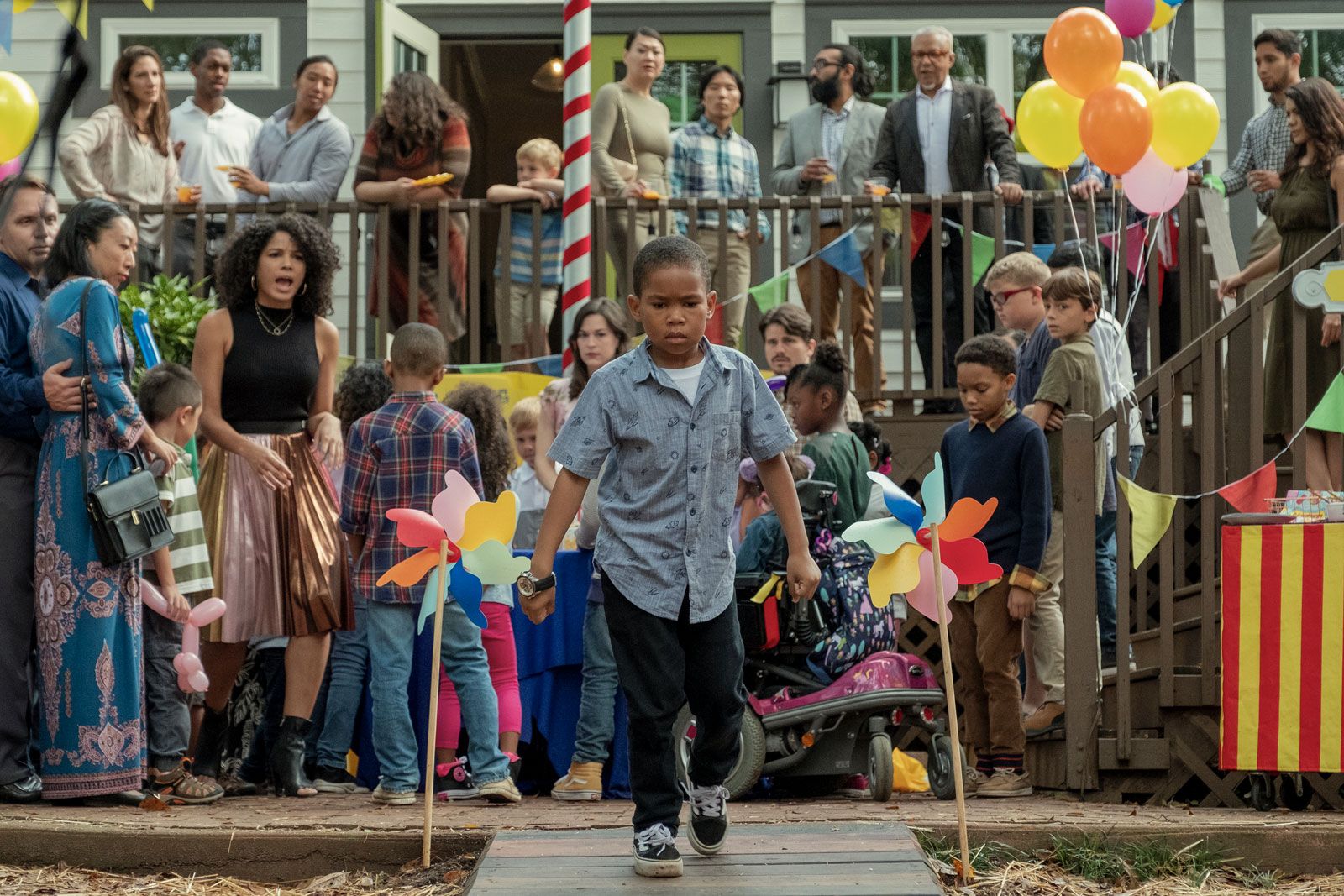 Wird Es Eine 3 Staffel Von Raising Dion Geben Raising Dion: Bild Alisha Wainwright, Ja’Siah Young - 26 von 32