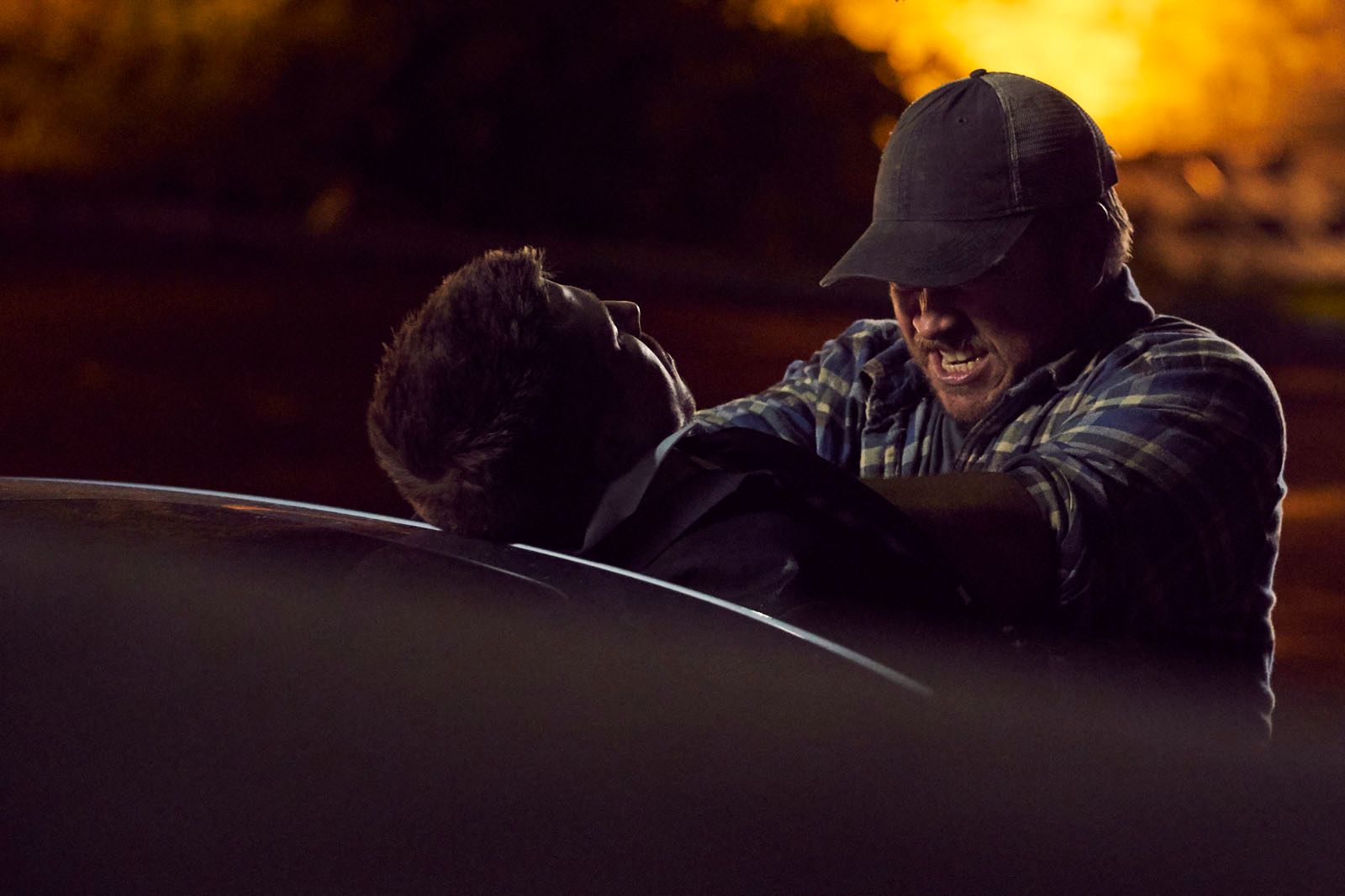 Bild zu Luke Hemsworth - Crypto - Angst ist die härteste Währung : Bild  Luke Hemsworth - Foto 10 von 26 - FILMSTARTS.de