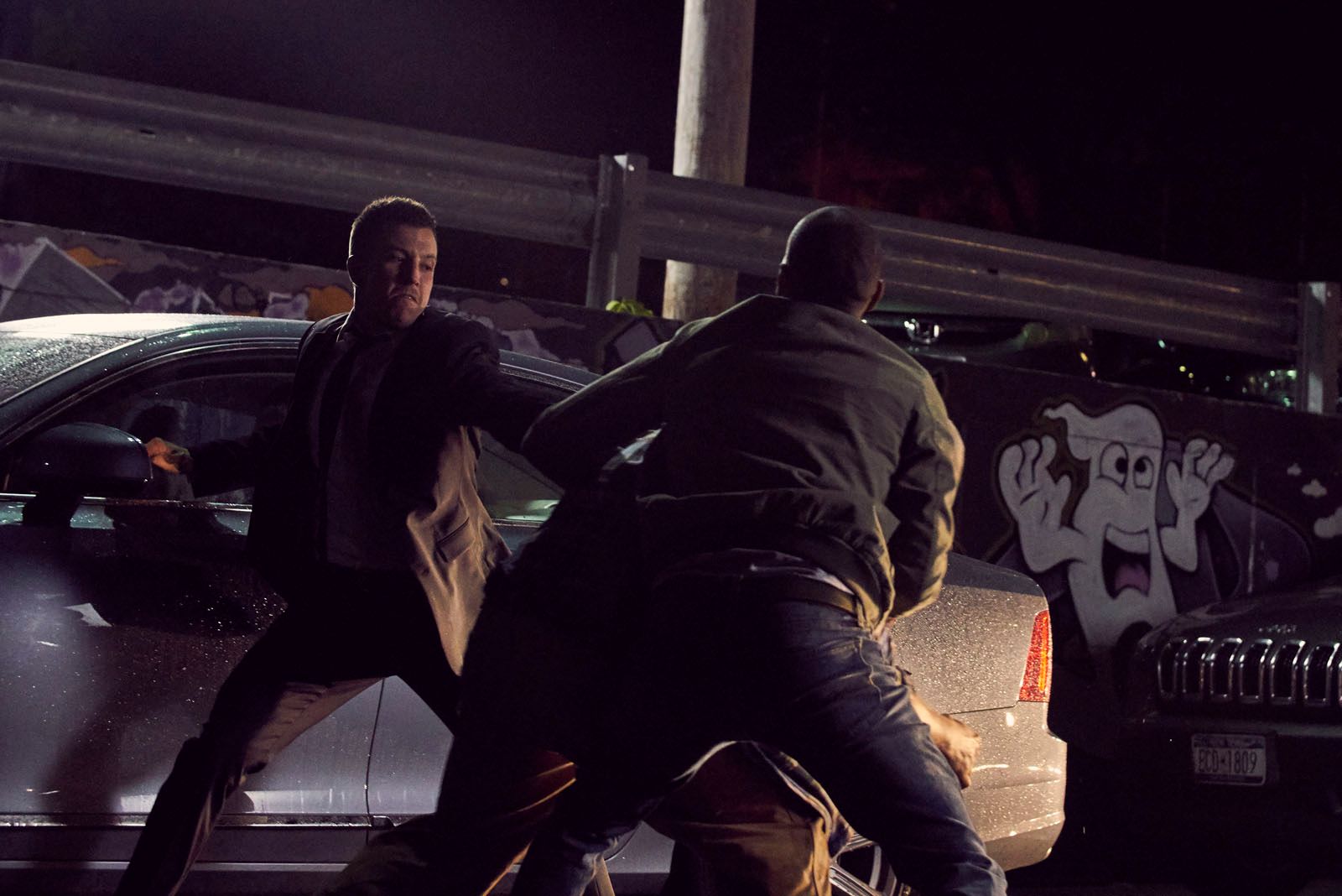 Bild zu Luke Hemsworth - Crypto - Angst ist die härteste Währung : Bild  Luke Hemsworth - Foto 9 von 26 - FILMSTARTS.de