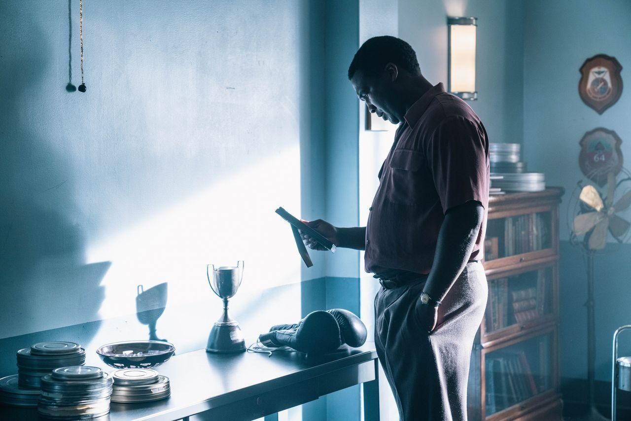 Project Blue Book Project Blue Book Bild Jerod Haynes 10 von 71 FILMSTARTS.de