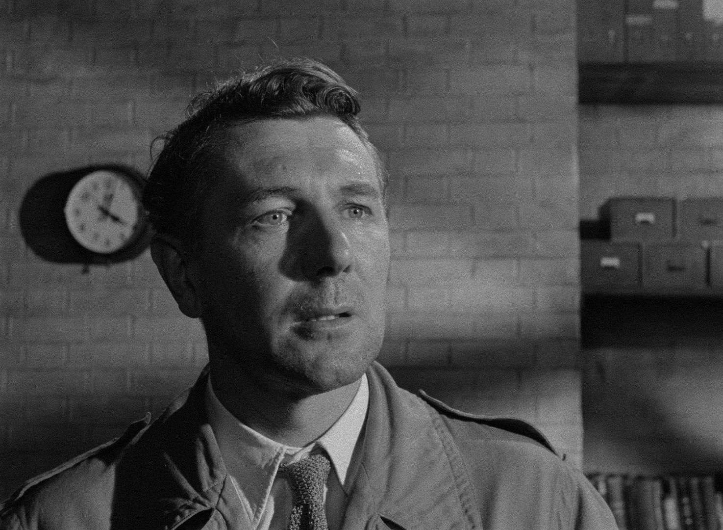 Bild zu Michael Redgrave Time Without Pity Bild Michael Redgrave