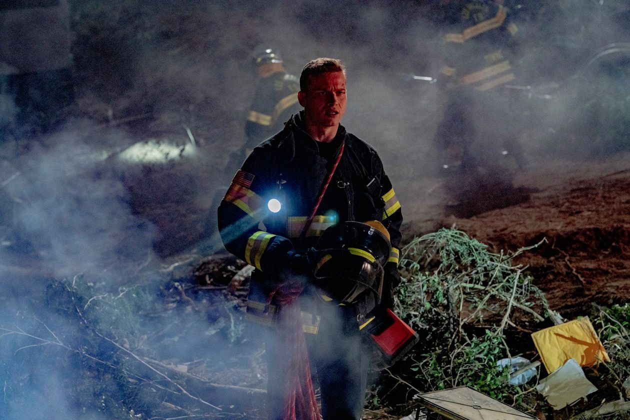 911 Notruf L.A. 911 Notruf L.A. Bild Oliver Stark 55 von 260 FILMSTARTS.de