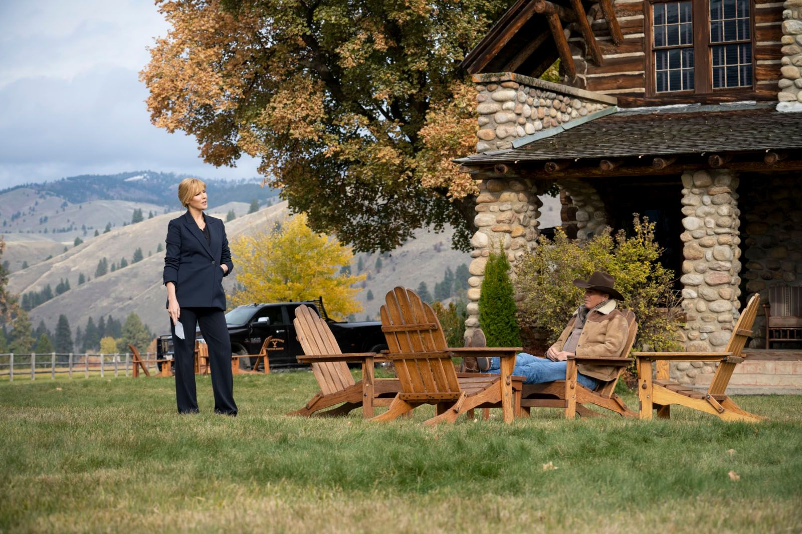 Bild zu Kelly Reilly Yellowstone Bild Kevin Costner, Kelly Reilly Foto 20 von 112